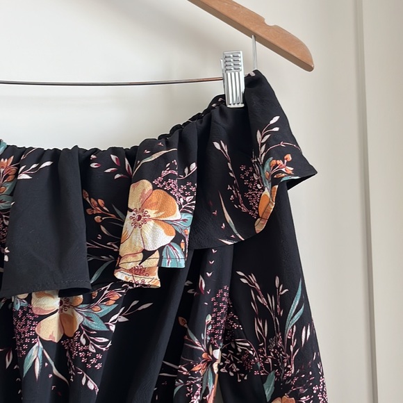 SHEIN Romper - Picture 2 of 2